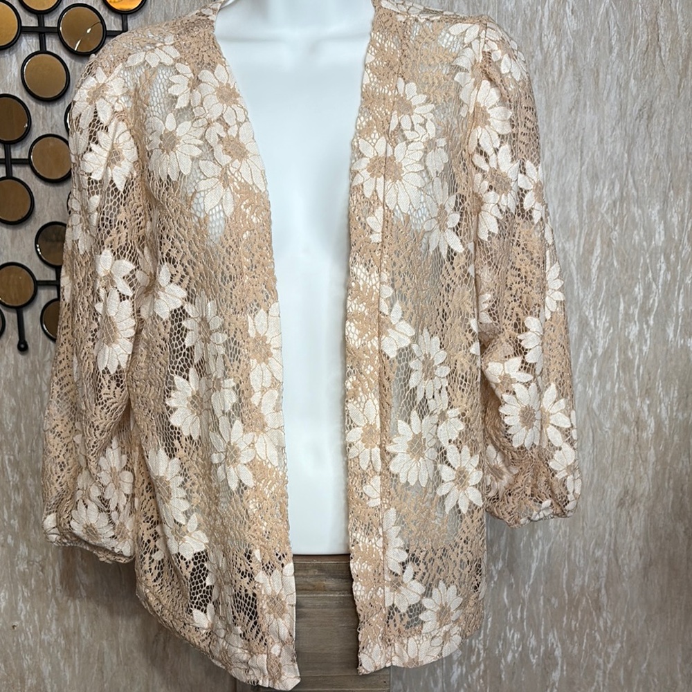 Maurices Cream and Tan Lace Cover-Up